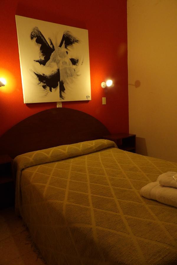 Nuevo Hotel Belgrano Сан-Николас-де-лос-Арройос Экстерьер фото
